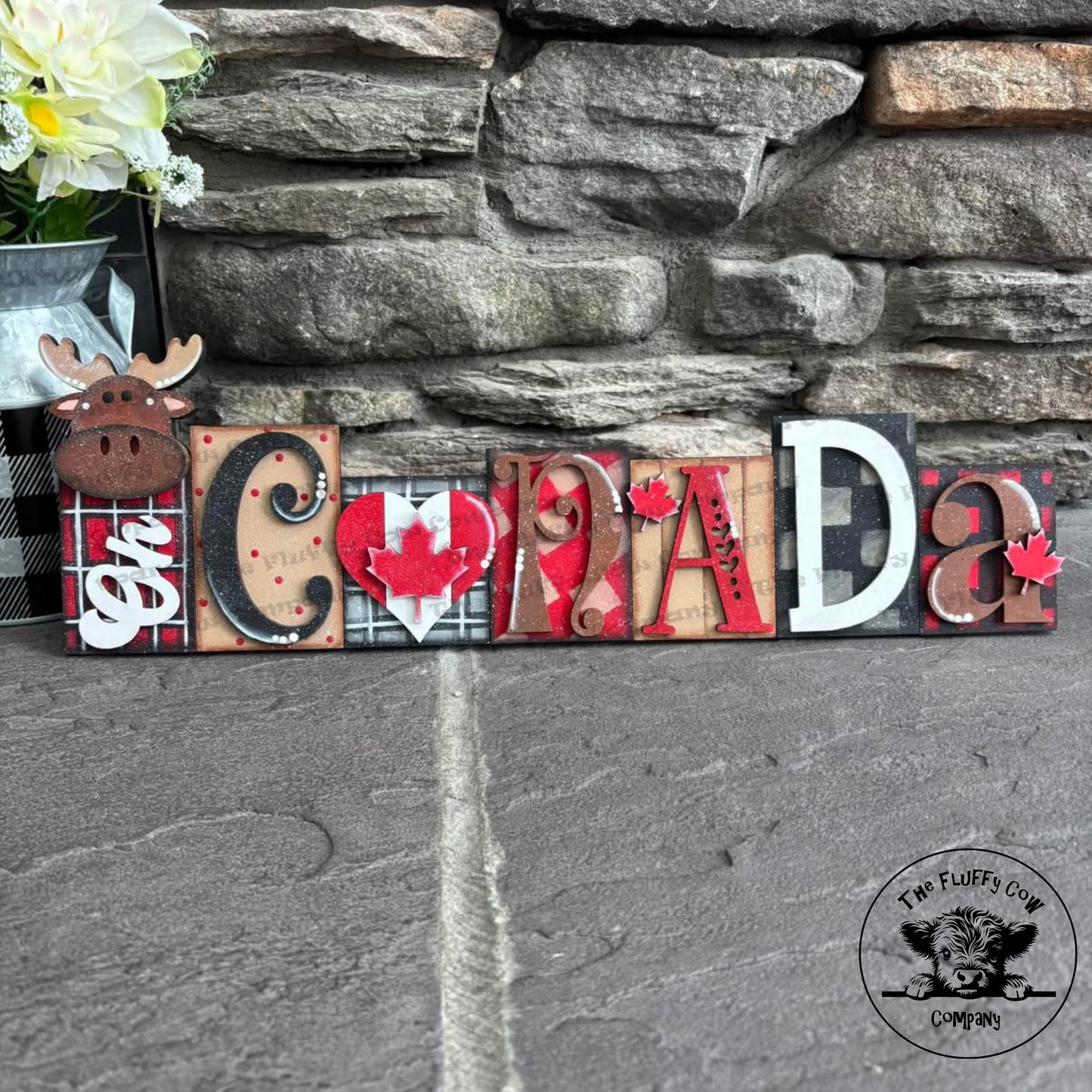 Oh Canada Moose and Flag Shelf Sitter