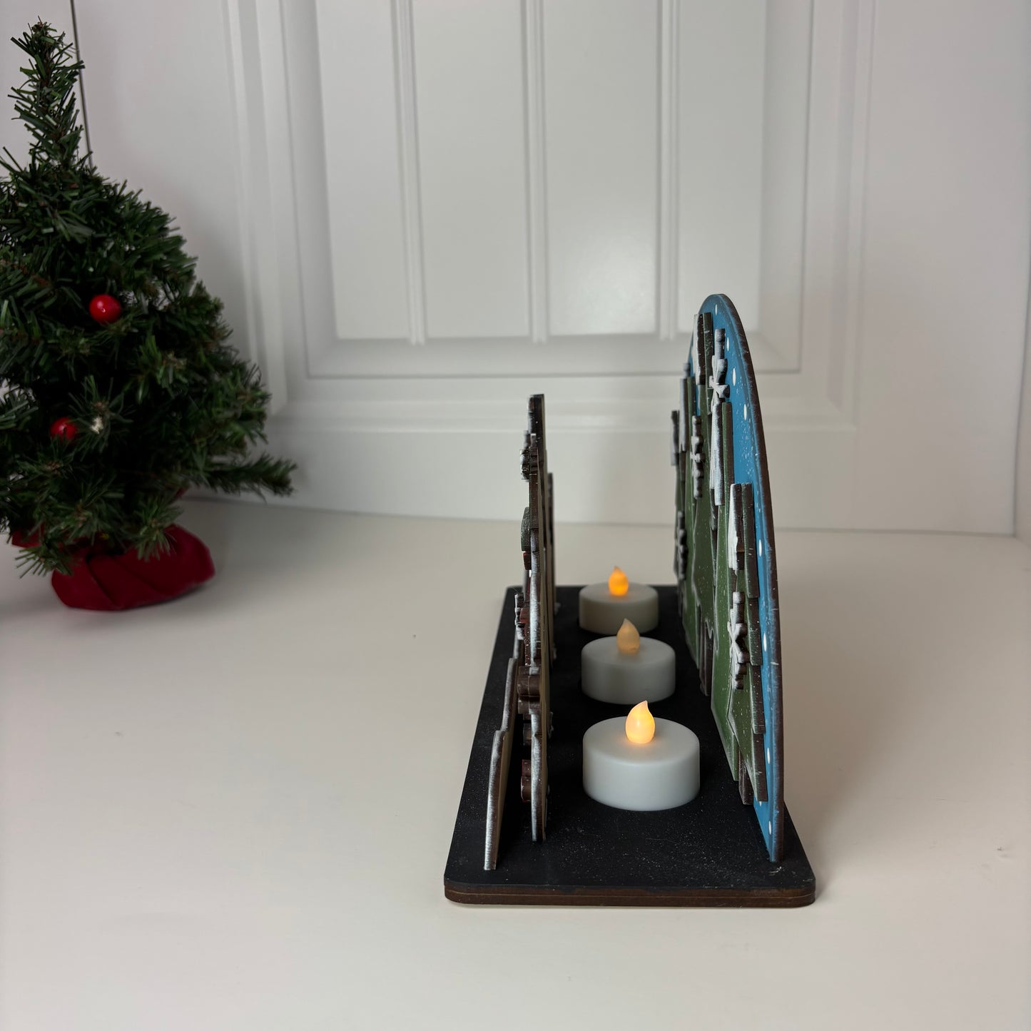 Snowman Family Arch with Light